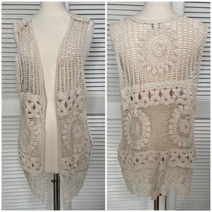 Women’s Ivory Crocheted Vest with Lace Hem - OS